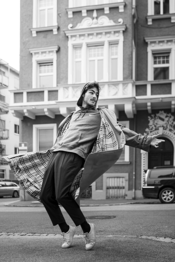 Dancing on the street 2 (2025)