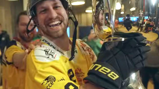 Hands-on-the-Trophy (2025)
